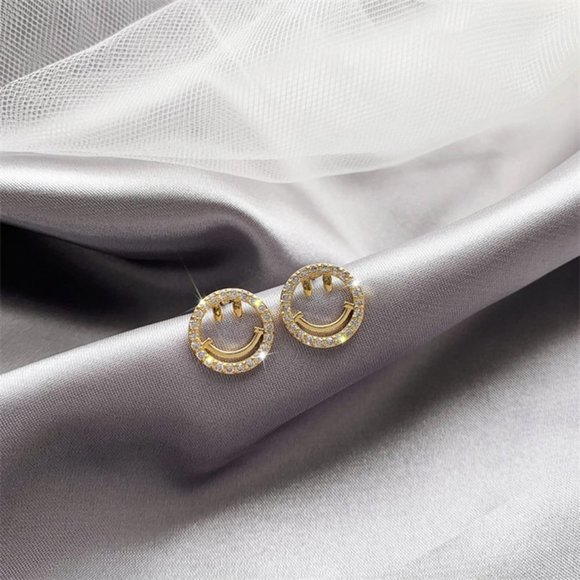 *NEW Yellow Gold Diamond Smiley Face Stud Earrings - Picture 5 of 12